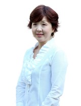 Wigs2you 全假髪 日本正品 真人髪絲+高溫絲 短款卷髪 斜劉海 蓬松 氣質OL型 HHB-029